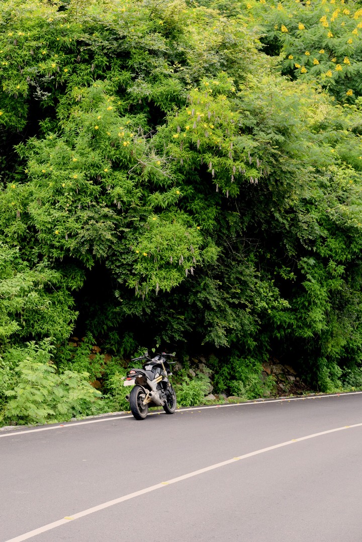 Mahindra Mojo in Nandi hills