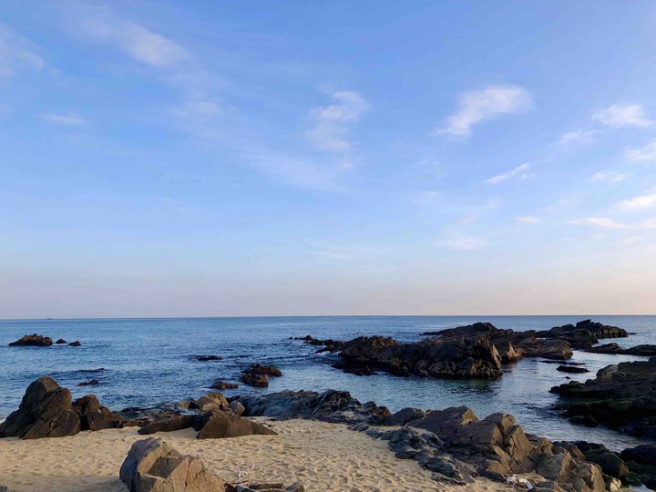 Sea and Rocks