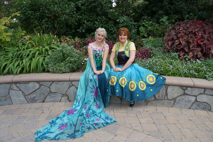 ELSA & ANNA