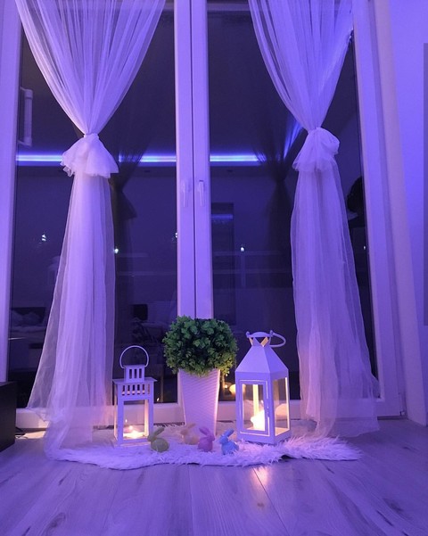 window wiew romance