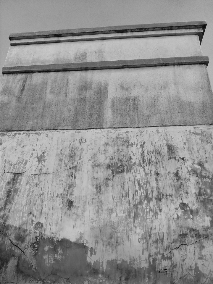 Wall of shades