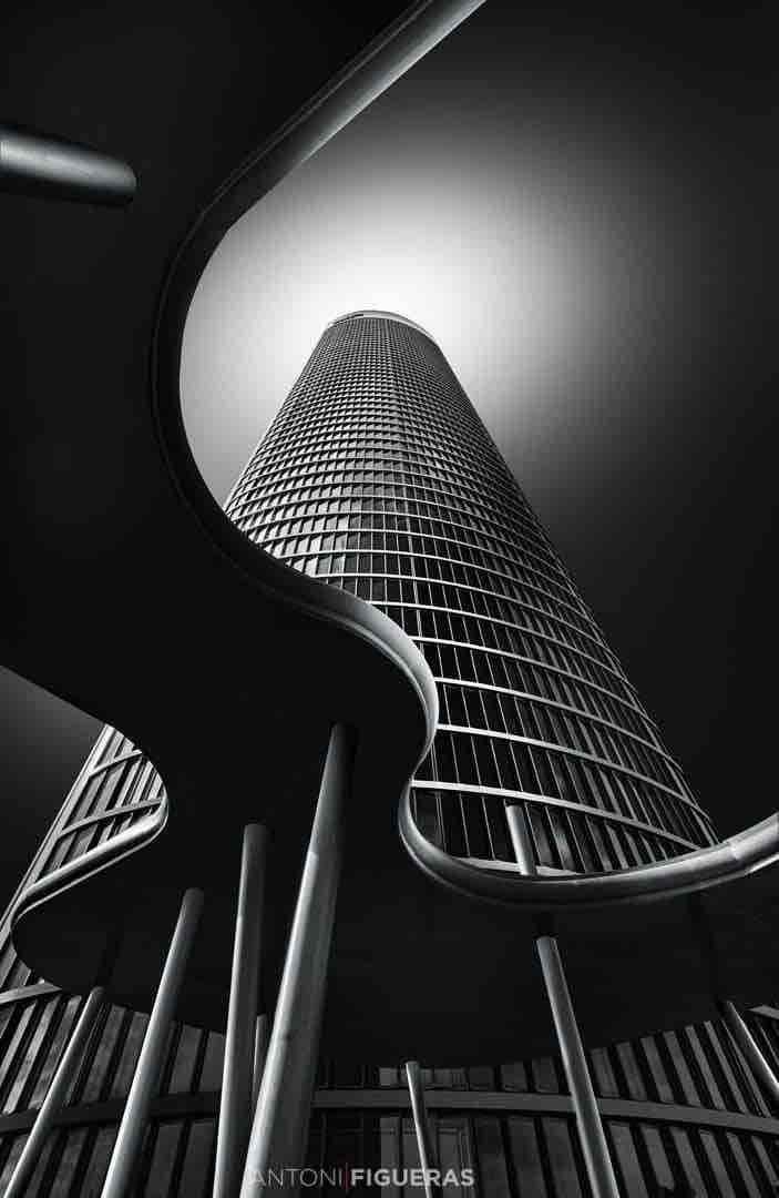 wave, colums and tower