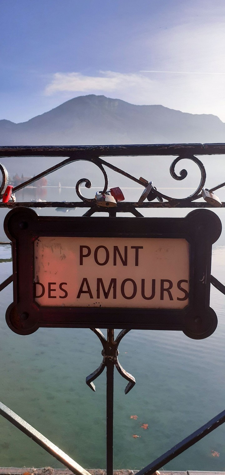 Loves bridge
