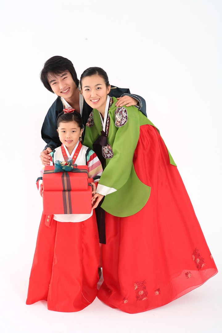 Family in Korean Dress
