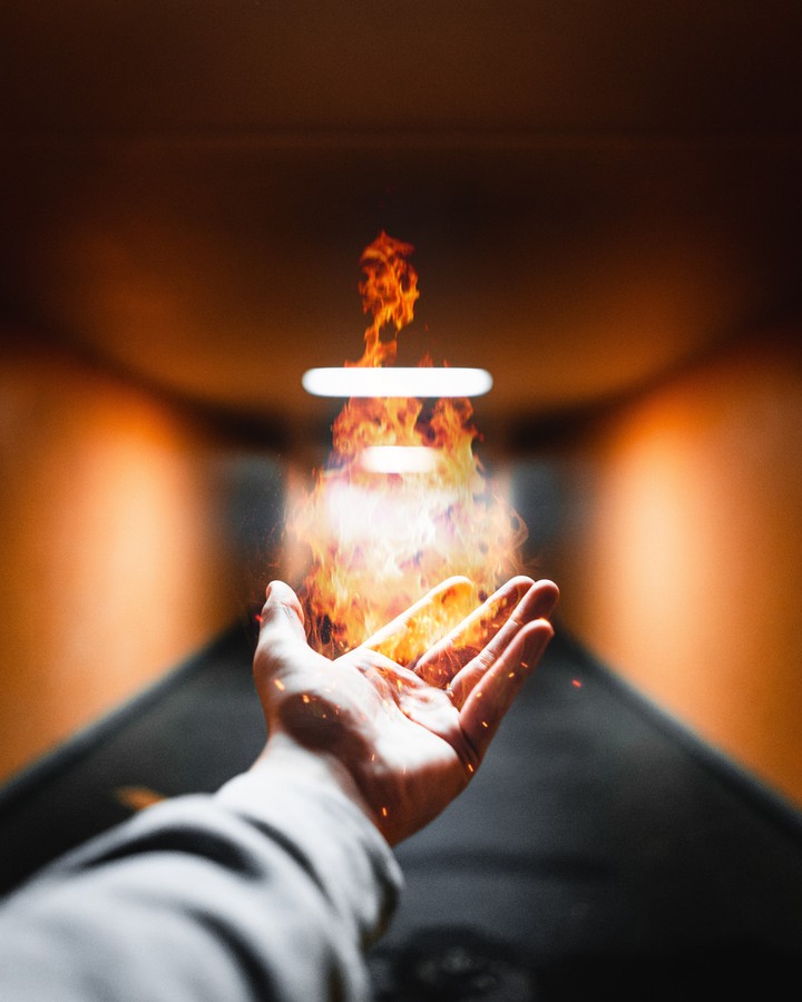 hand fire