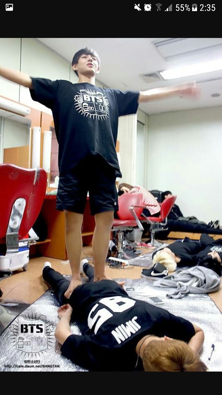 V