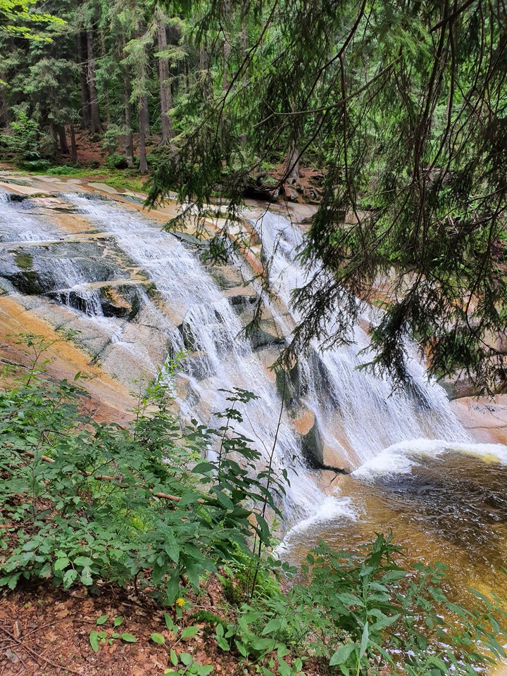 Mumlava waterfall