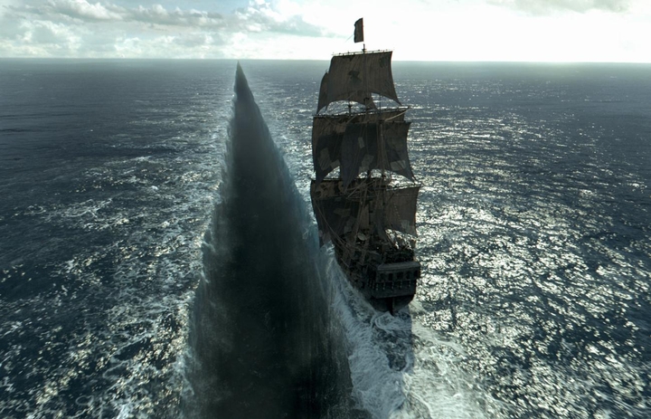 море