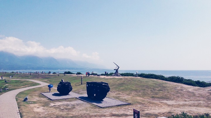 The Pacific Ocean.