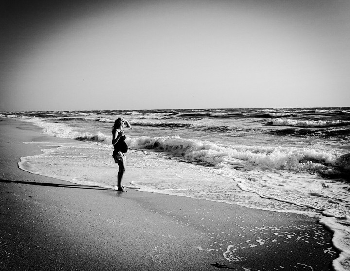 Adore the black and white pics