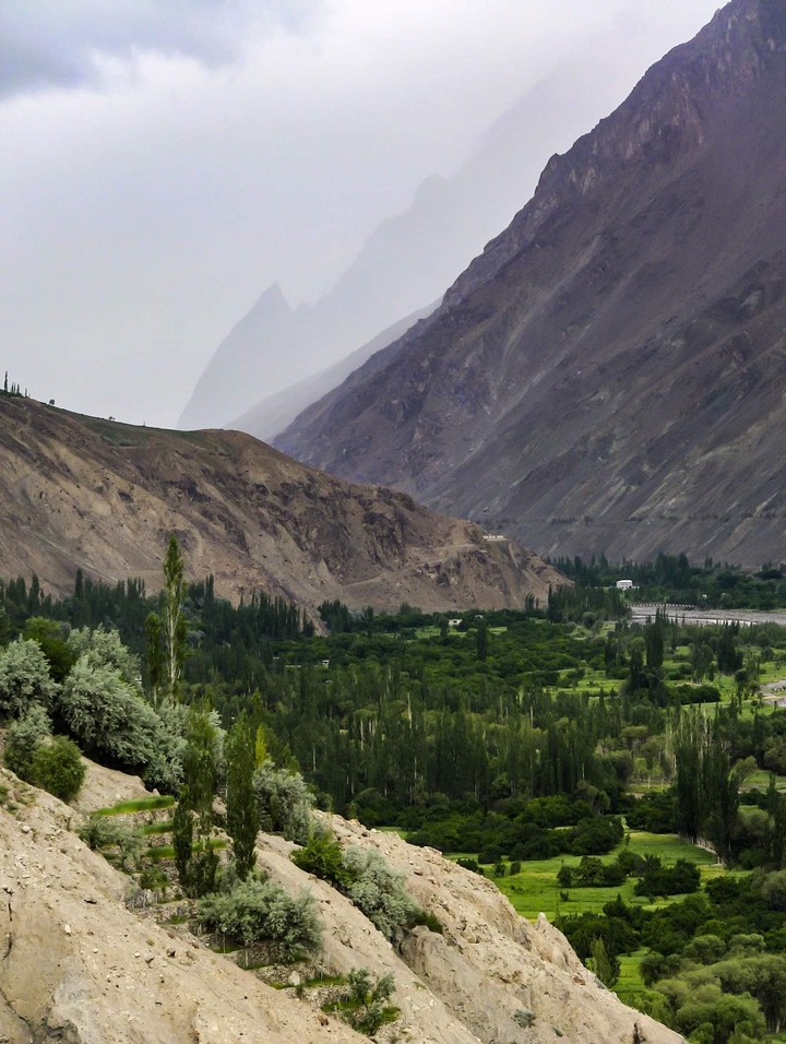 Explore the beauty Pakistan