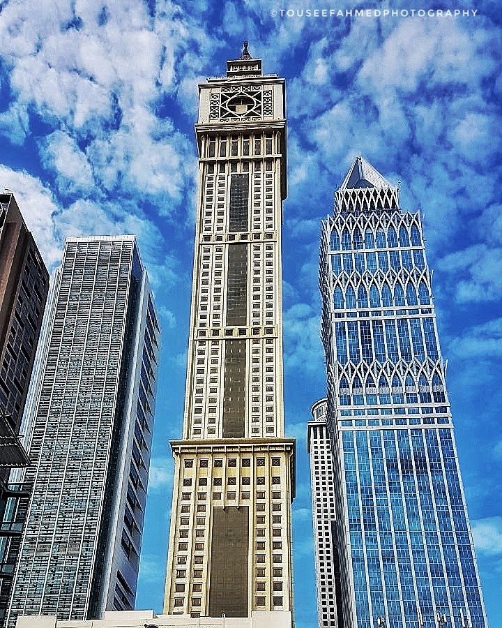 Dubai Skyscrapers HD