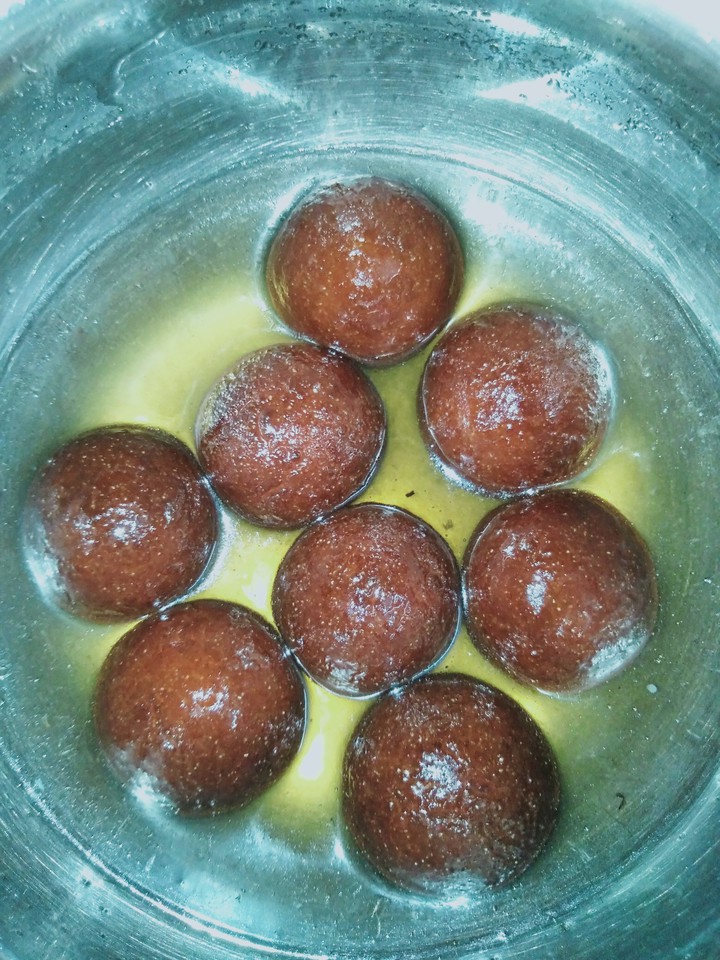 gulab jamun