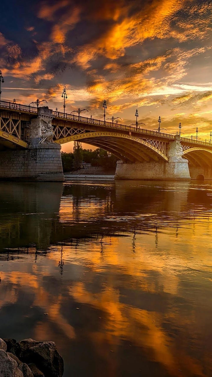 мост