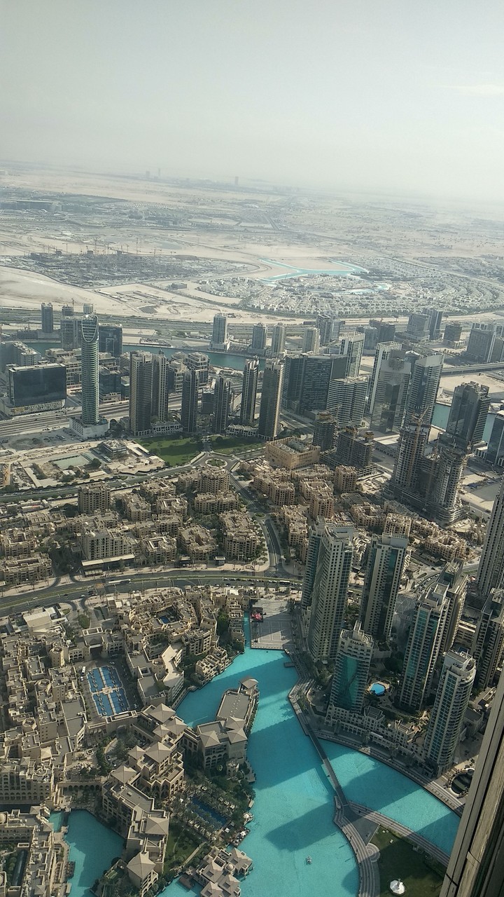 An eye on Burj khalifa