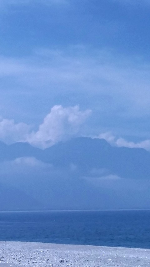 beautiful sky and huge mountain