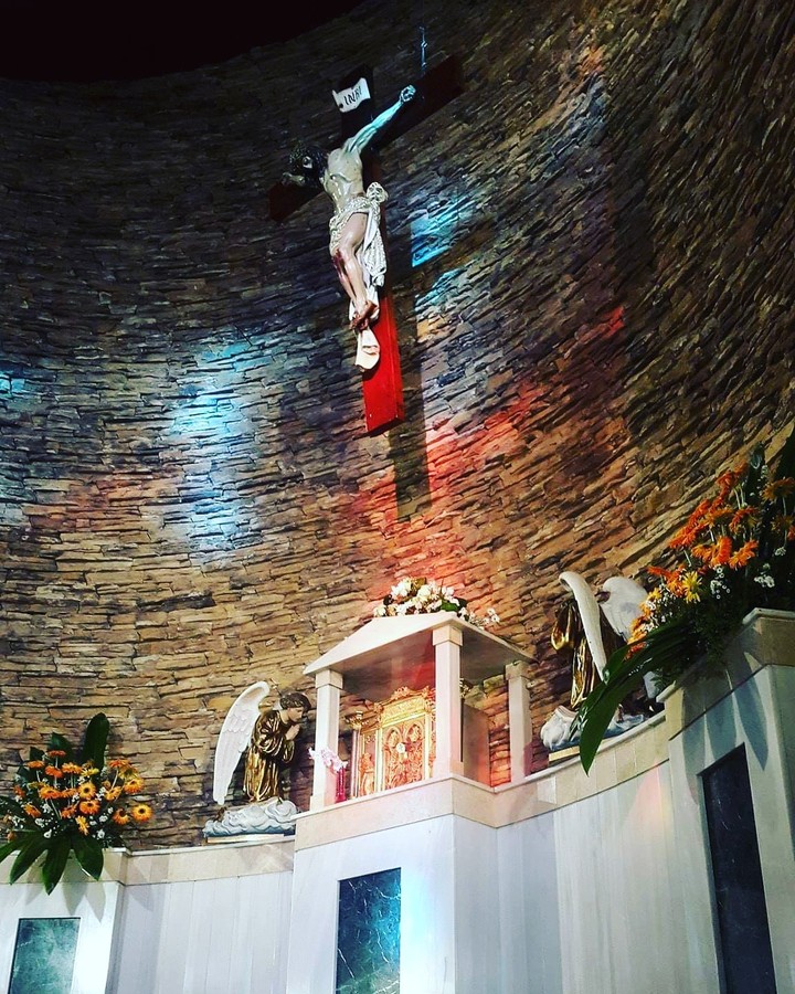 Parroquia de San Rafael Arcángel.