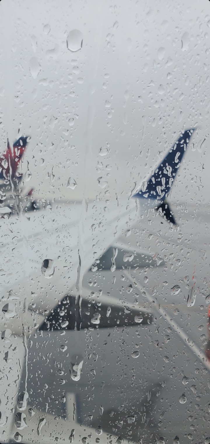 Plain ride to Hawaii!