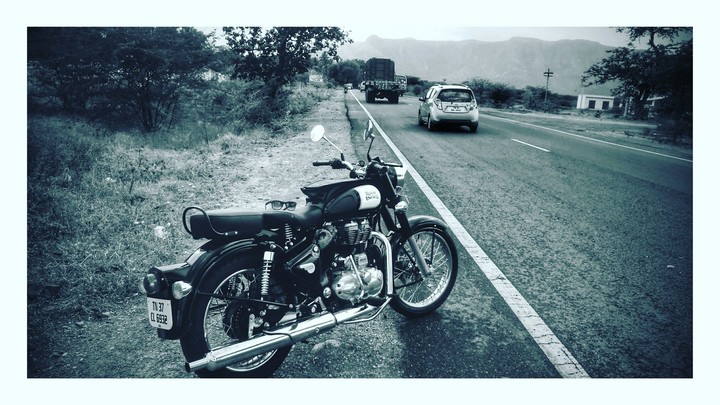 ROYAL Enfield