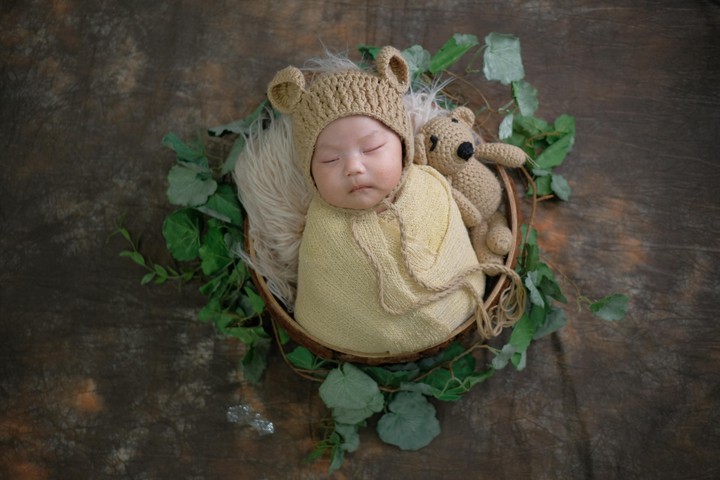 The baby is sleeping ? How cute ?