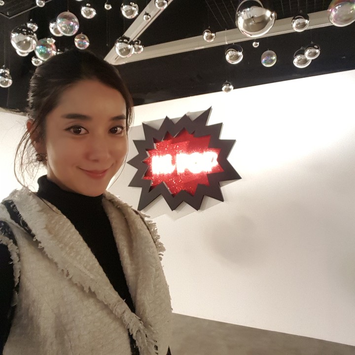 Contemporary Art & Curator, Pop Art Exhibition Opening