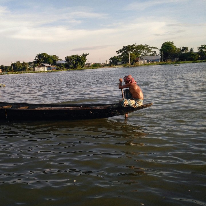 let's ride the boat