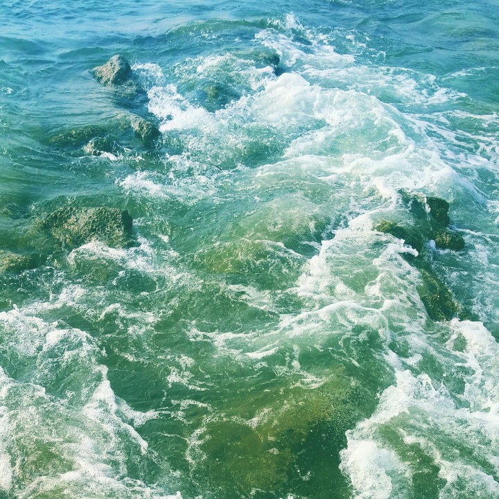sea waves