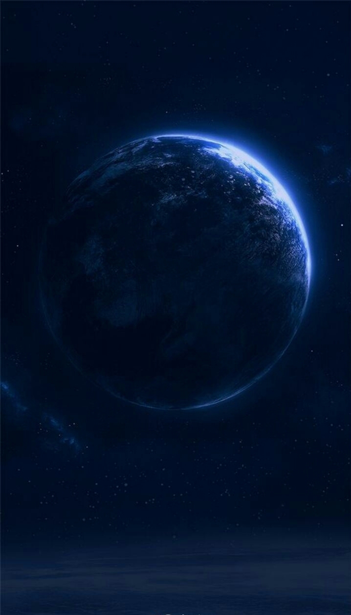 ،