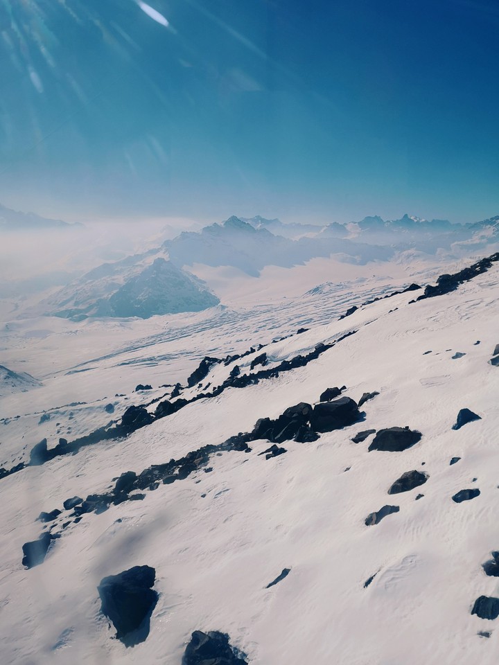 Snowland. Snowrock. Elbrus.