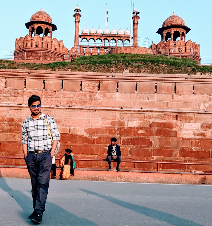 Red Fort Full View