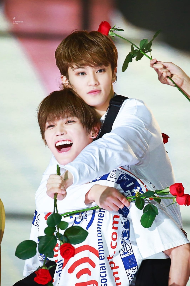 NCT 127 Mark and Taeyong