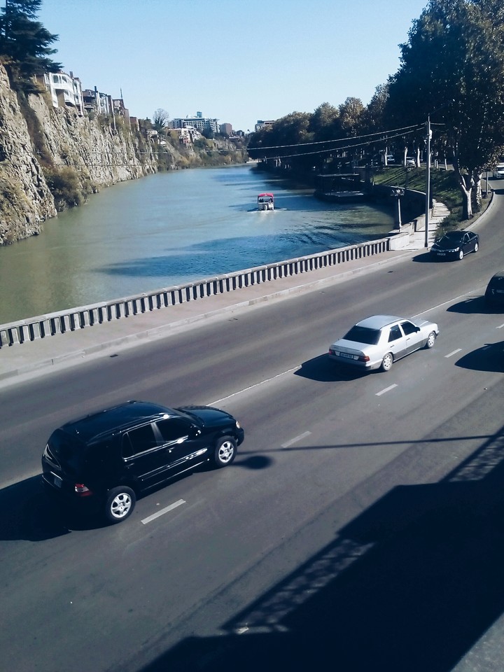 Вода