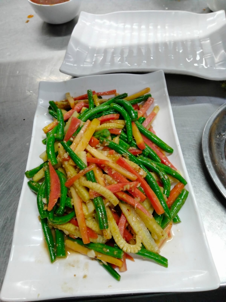 Semy Gravy Salad