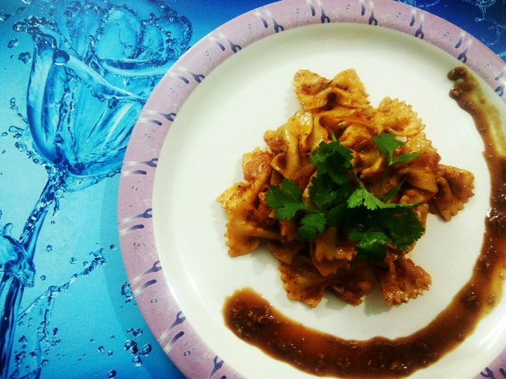 Farfalle home style