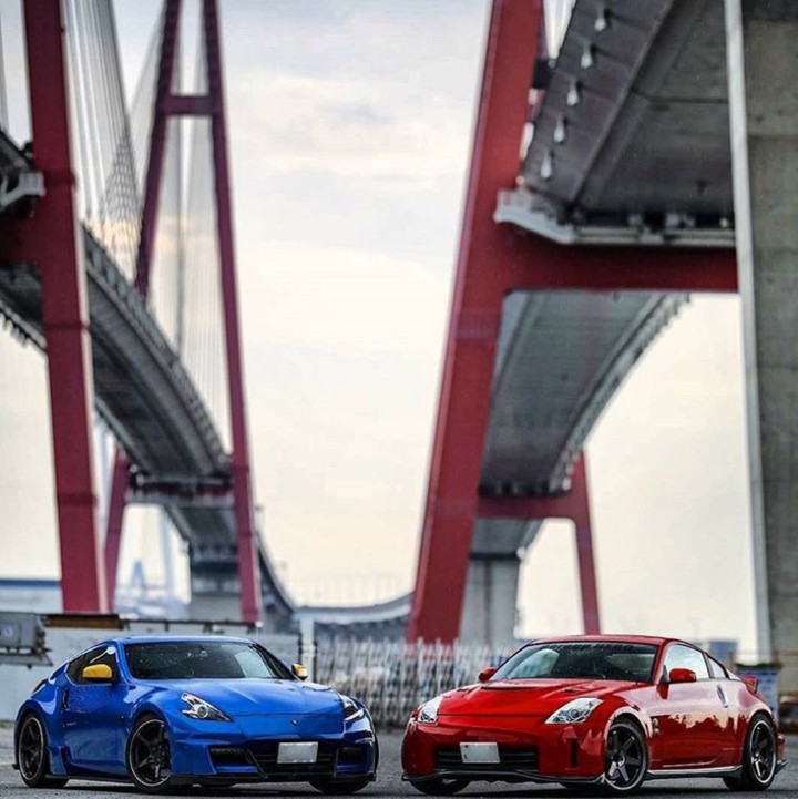 Nissan car