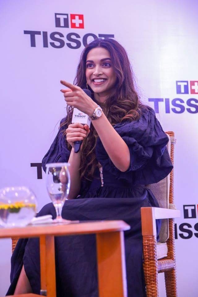 Deepika padukone at tissot shop