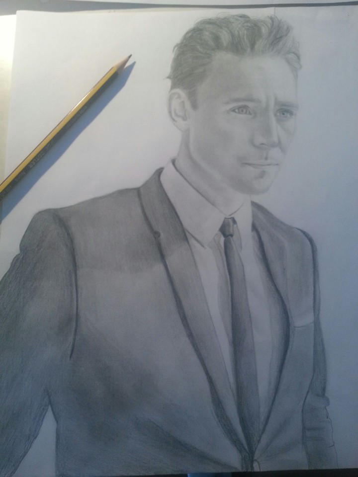 Tom hiddlestone drawing