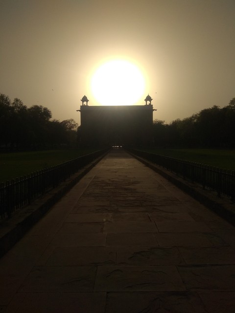A pleasent sunset over the gateway