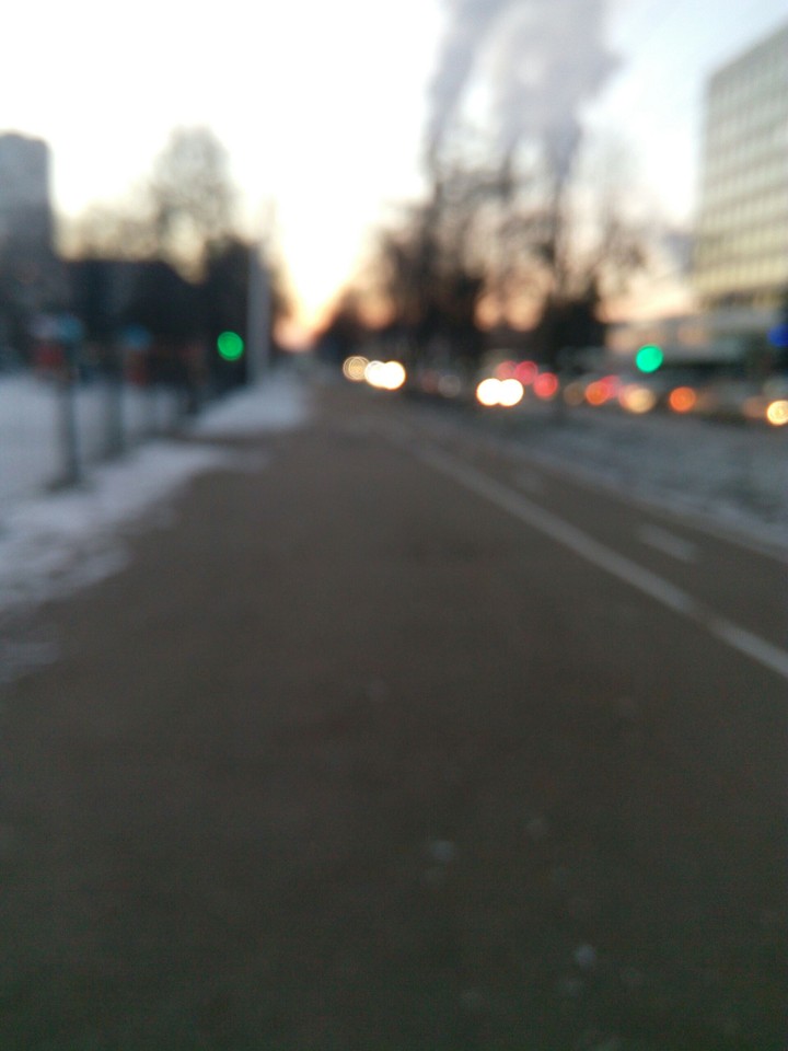 город