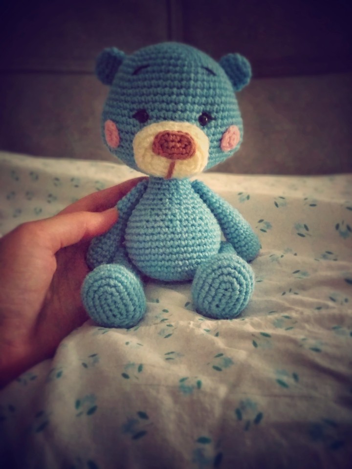 Cute teddy bear