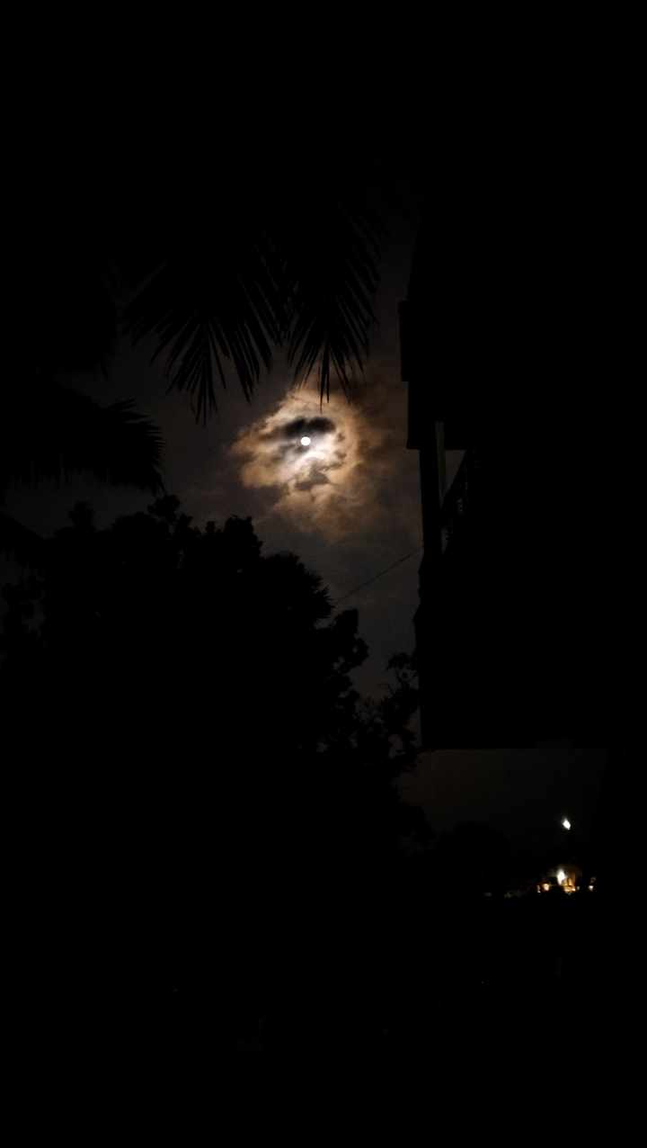 cloud moon