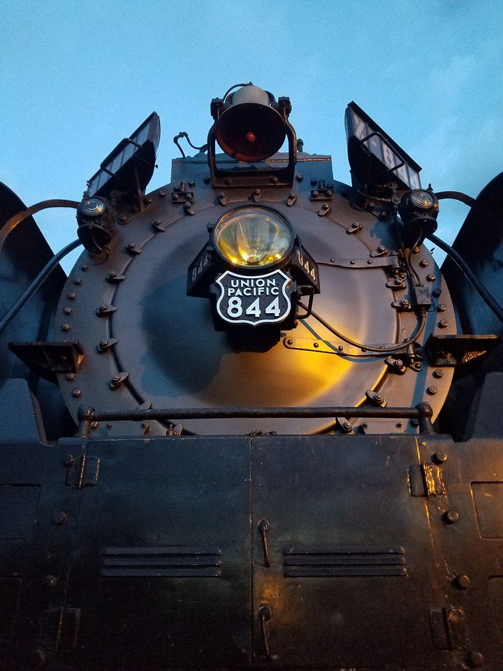 UP 844