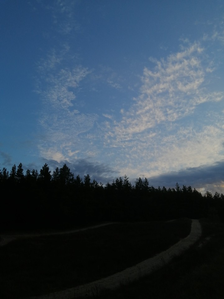 небо