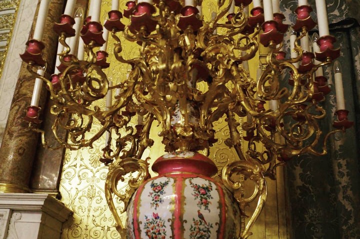 Hermitage vase