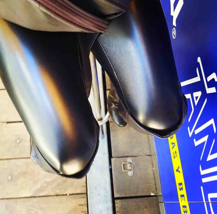 leather pants