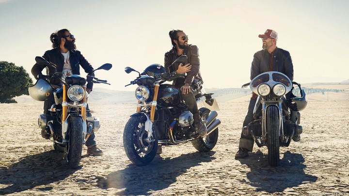 BMW R nine T cafe racers