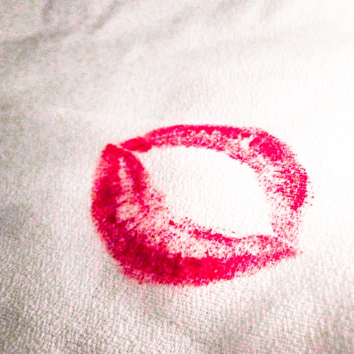 Kiss