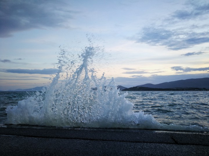 Waves Crashing