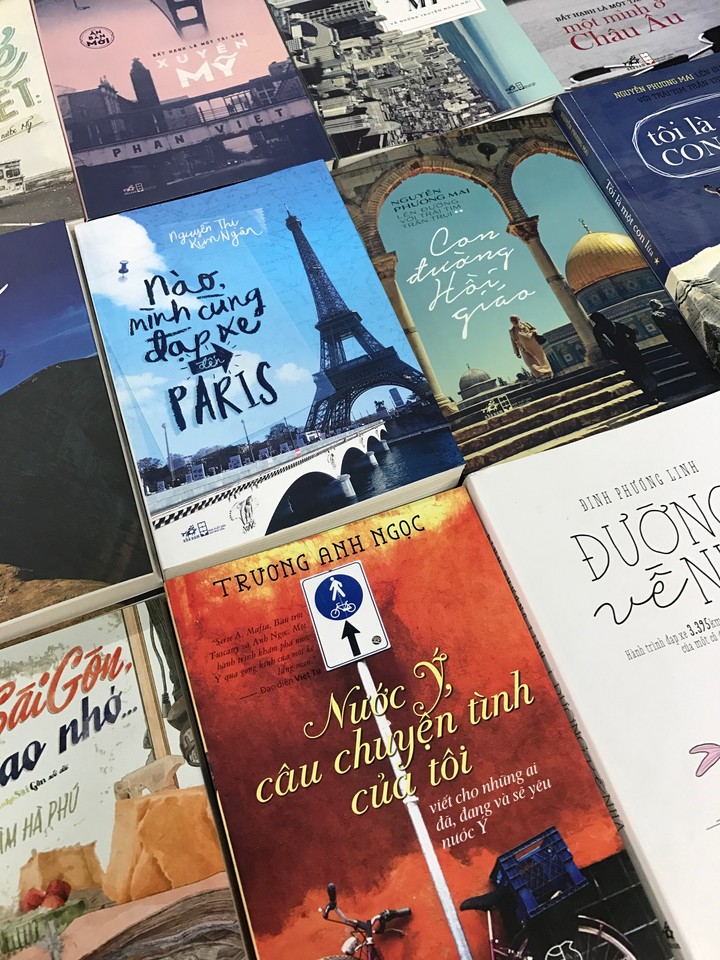 SAIGON Bookstore