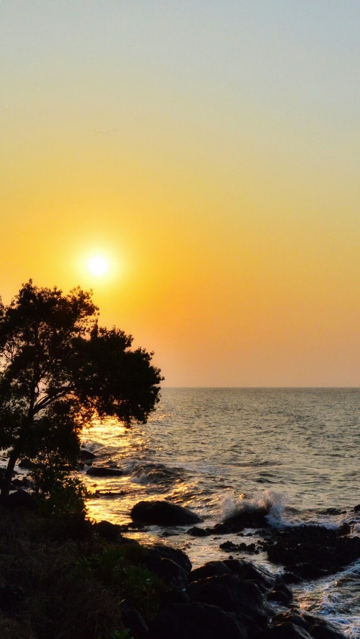 plabuan beach